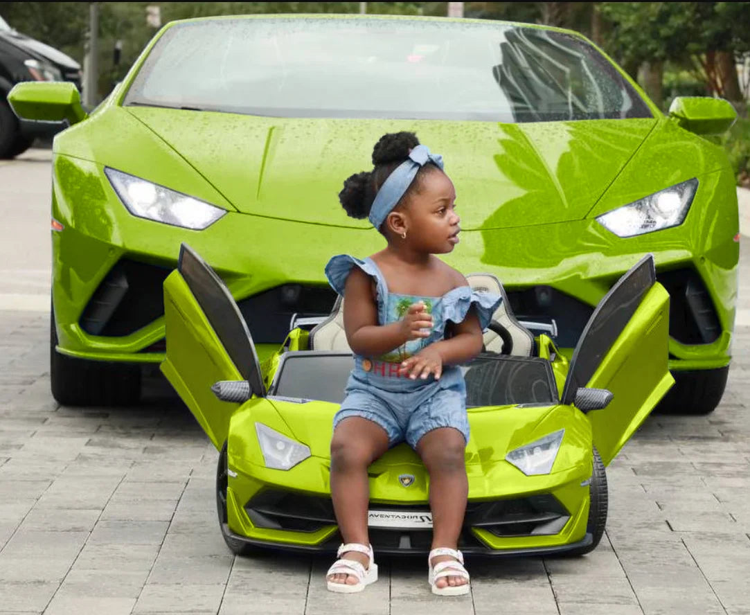 Luxury Ride on Toys Lamborghini Aventador W/ Swappable Battery 24V - Electric Car for Kids with 3 Speeds, Leather Seat, Remote, MP3 Music by Bluetooth, FM Radio, Rubber Tires (Green)